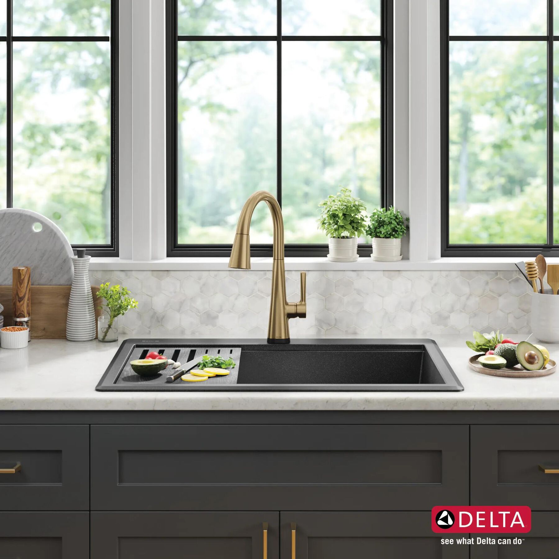 33&rdquo;&nbsp;Granite Composite&nbsp;Workstation Kitchen Sink&nbsp;Drop-In&nbsp;Top Mount&nbsp;Single Bowl with&nbsp;WorkFlow&trade; Ledge and Accessories